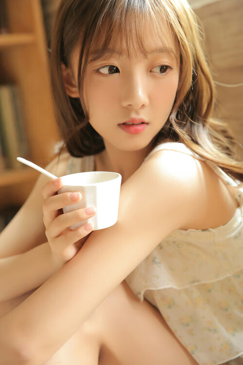 荷兰马术协会与科技公司合作，开发虚拟现实训练平台，提升骑手技能。