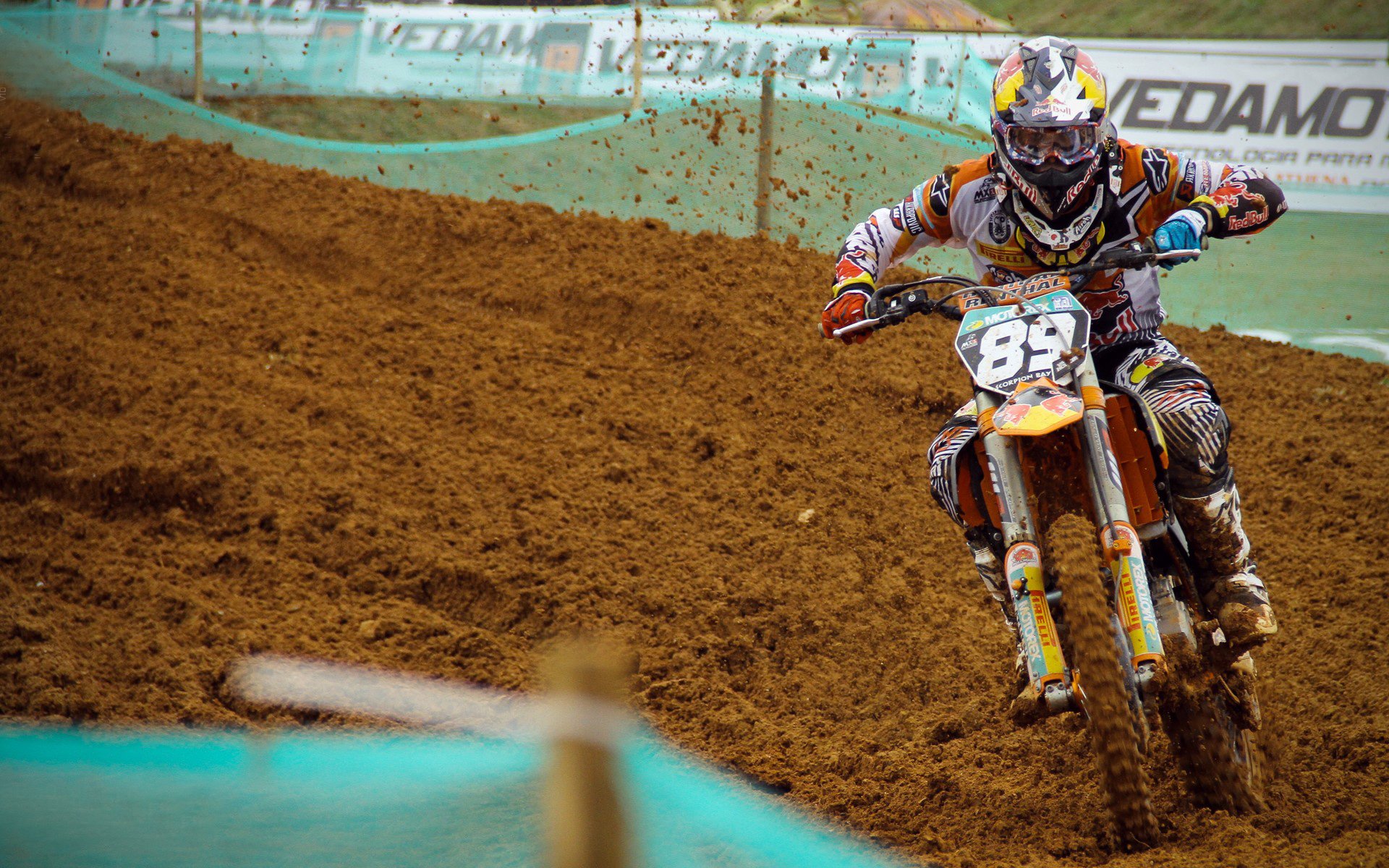 利物浦主场迎战沃特福德，犀利进攻难敌，利物浦对战沃特福德