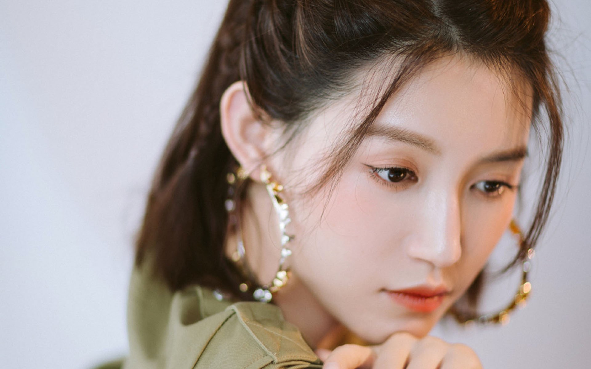 新西兰全黑队的全场压迫式防守让对方进攻难以为继,新西兰全黑战舞视频